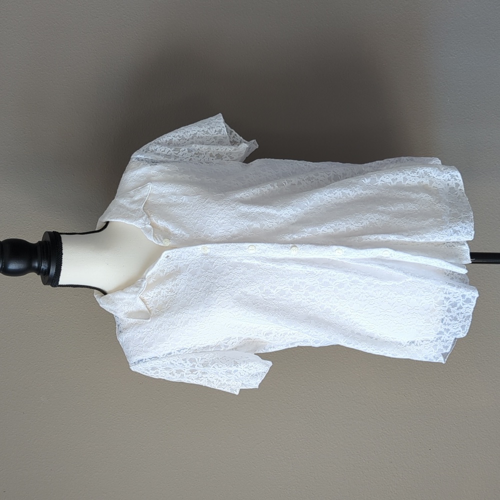 White Lace Button Down Short Sleeve Blouse Size 2X